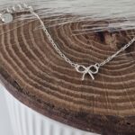 Sparkling Bow Bracelet