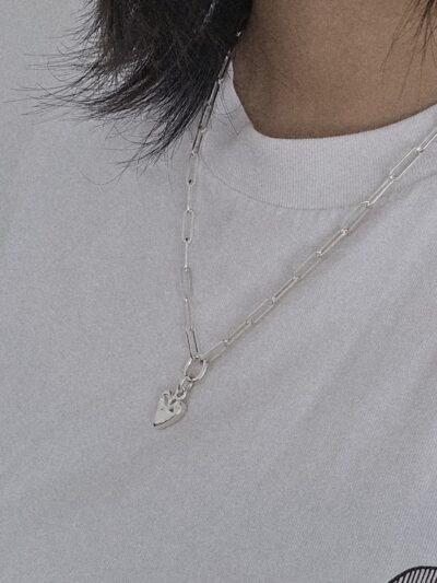 Love in Contrast Necklace - Image 6