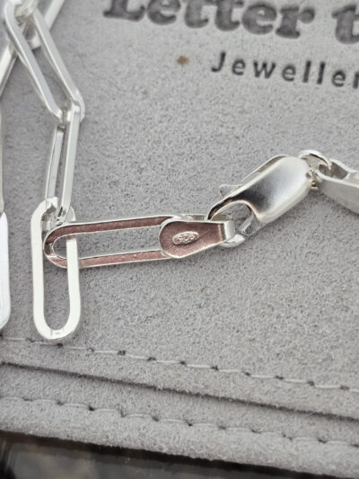 Love in Contrast Necklace - Image 3