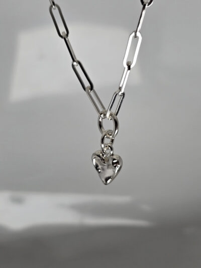 Love in Contrast Necklace - Image 5