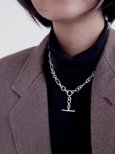 Paper clip round link necklace - Image 6