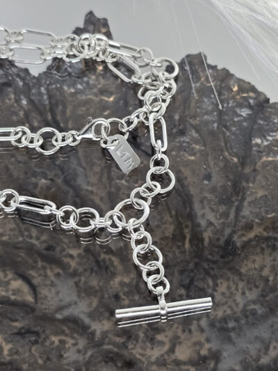Paper clip round link necklace - Image 4